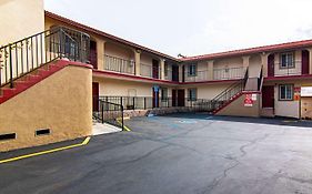 Econo Lodge Long Beach I-405